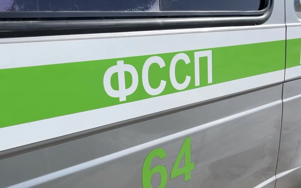 Благодаря приставам взыскана зарплата в пользу работников предприятия  152 работника коммунального п