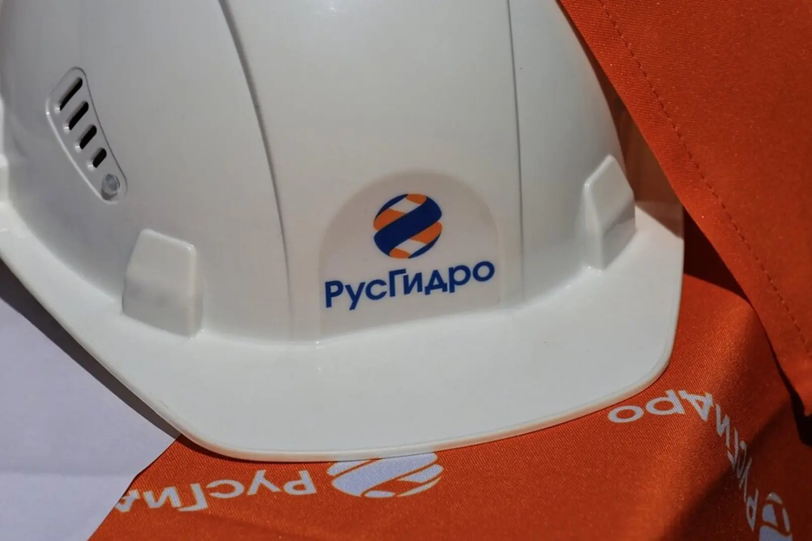 Правительство России решило направить всю прибыль ПАО«РусГидро» за 2023-2029 годы на ин...