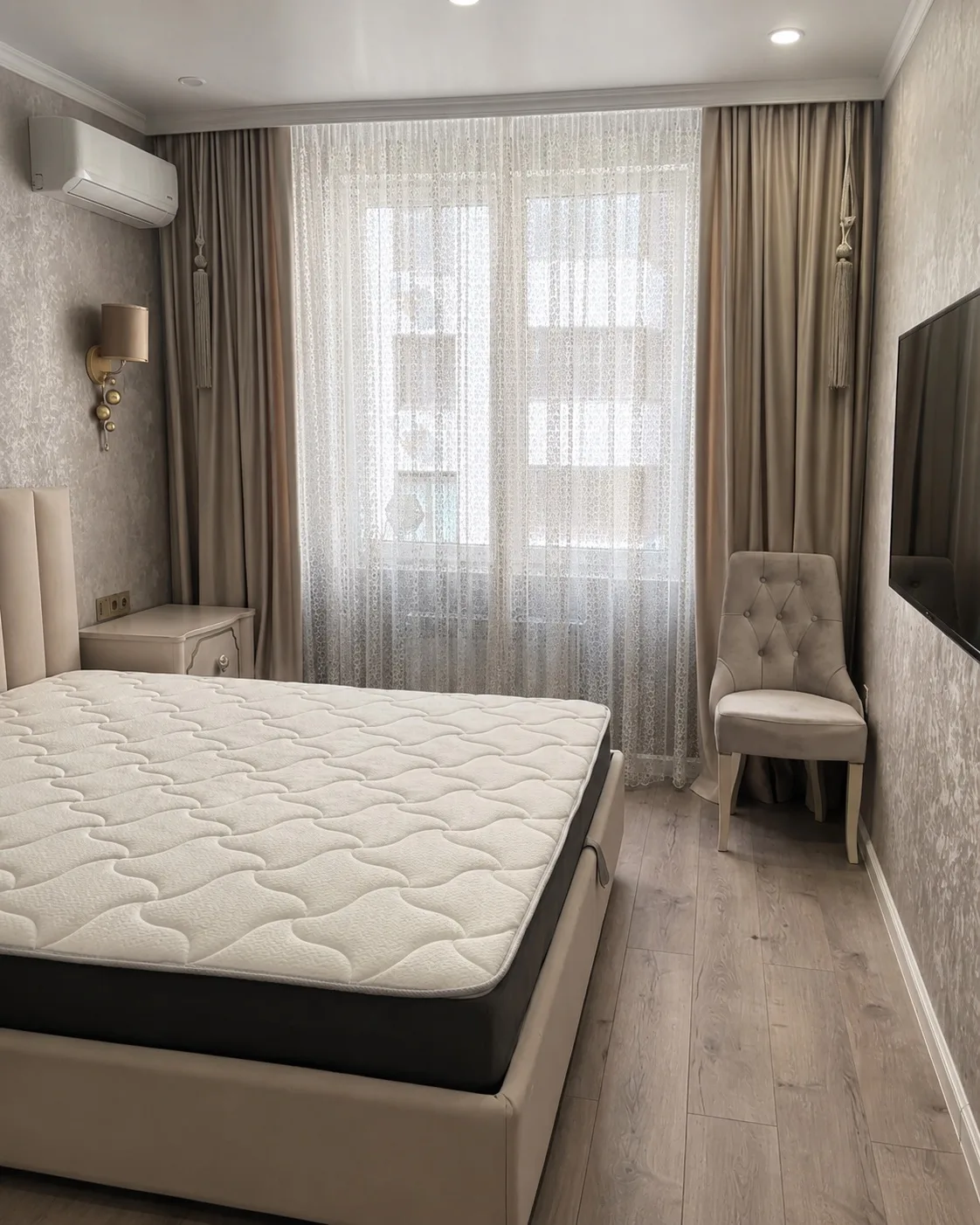 Купить 2-комнатную квартиру в Анапе: 65 м², ремонт, мебель и море рядом