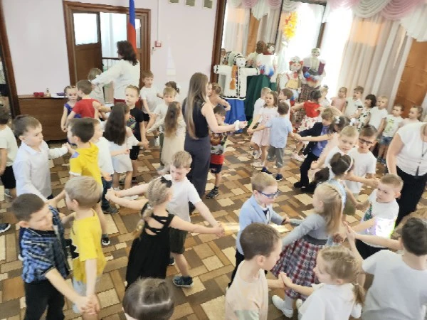 Открытие Года единства народов России!  В трех корпусах структурного подразделения #2 нашего образов