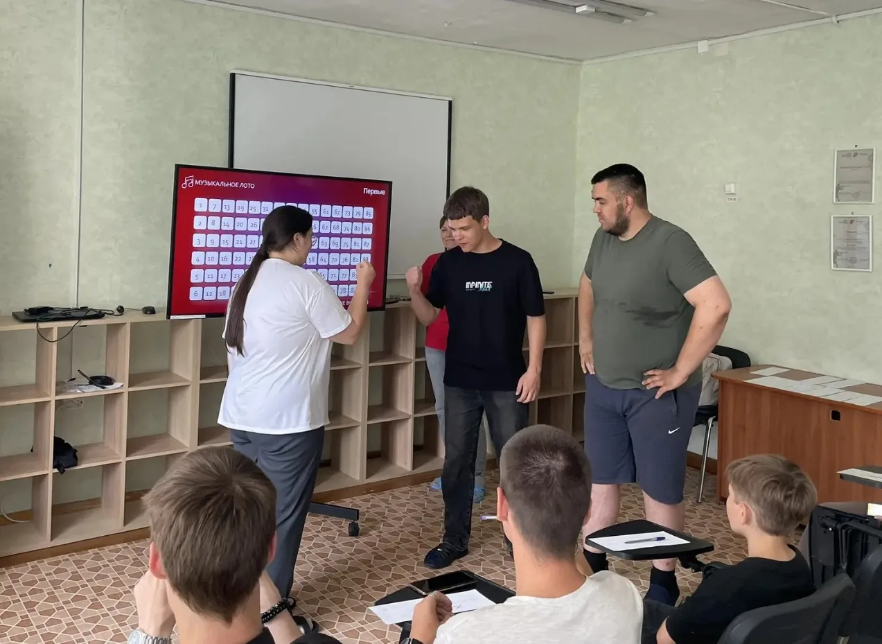 📆Сегодня, 9 июня,  группа учащихся нашей школы стала желанными гостями Курганского дом...