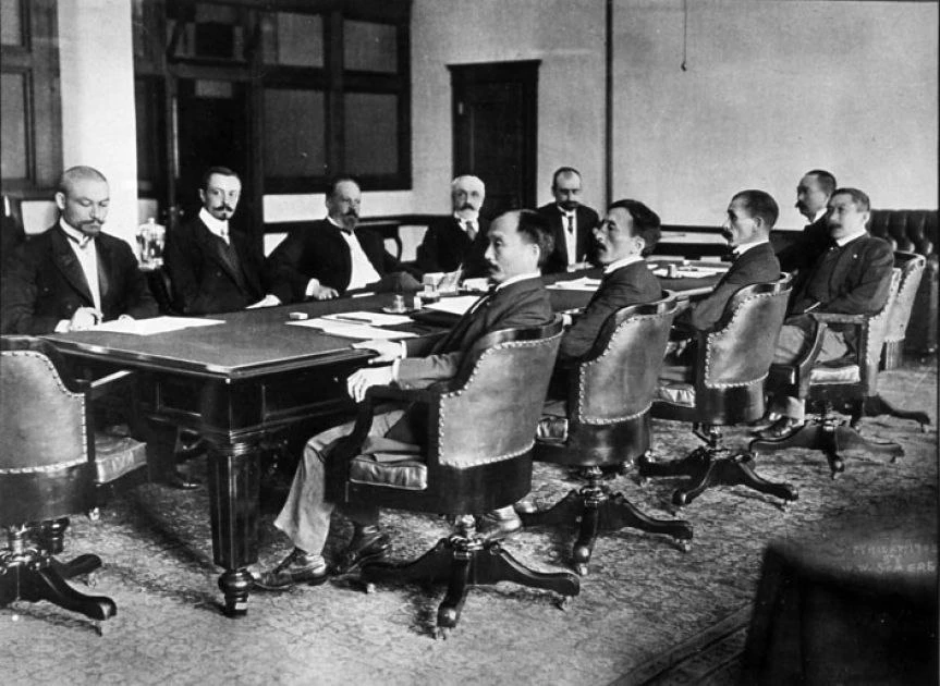 🫡 5 сентября 1905 года на конференции в Портсмуте (США) Россия и Япония заключили мирн...
