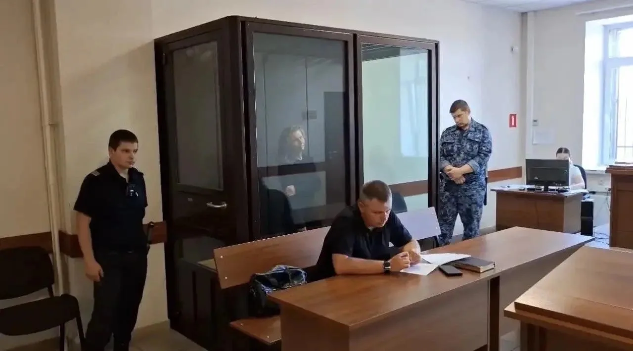 Нижегородка ударила полицейского ножом в шею на Автозаводе