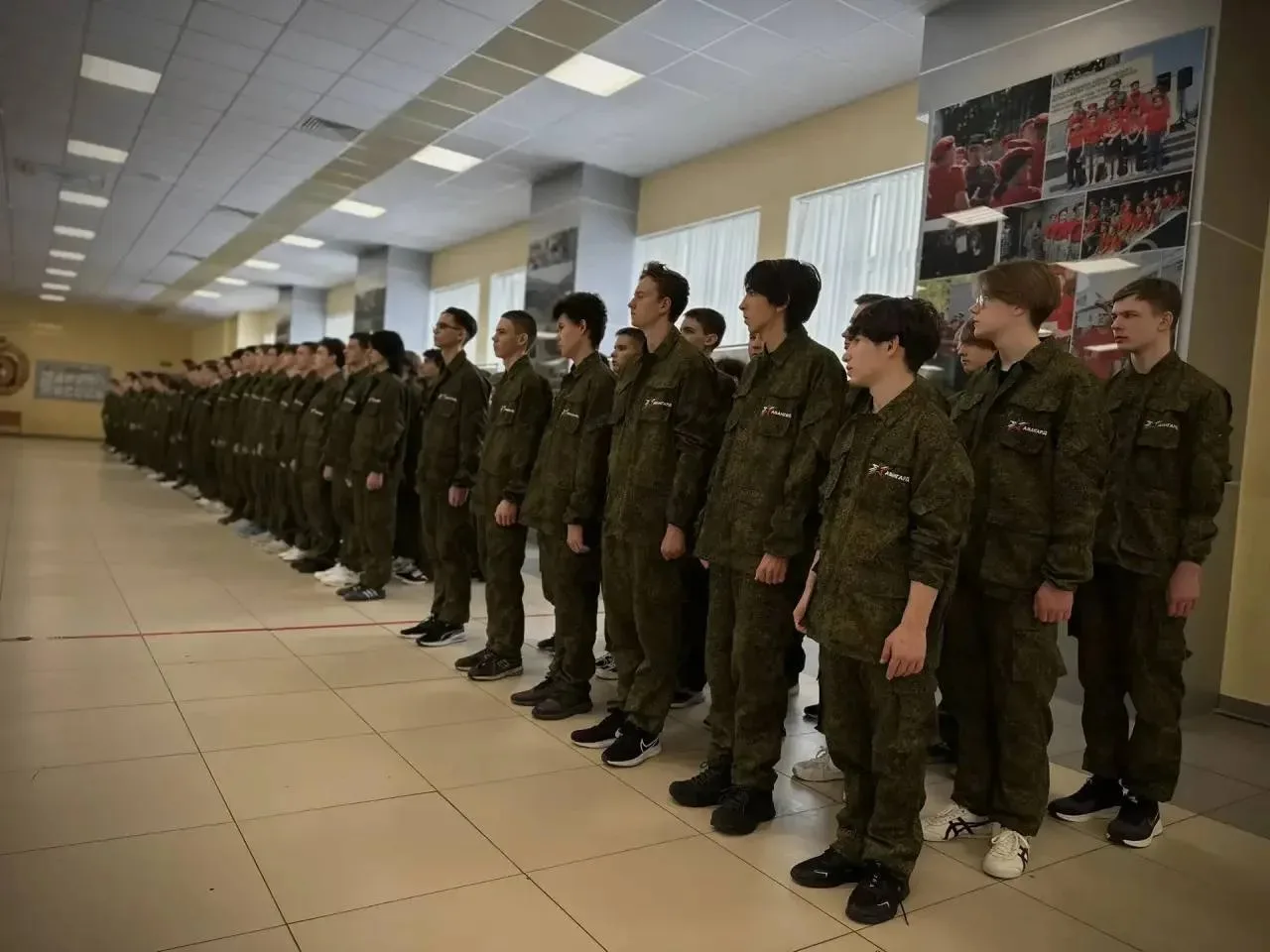 🎓⚔️ Стартовали учебные сборы по основам военной службы «Авангард» 🌟  ✨ Учащиеся 10-х классов Зеленод
