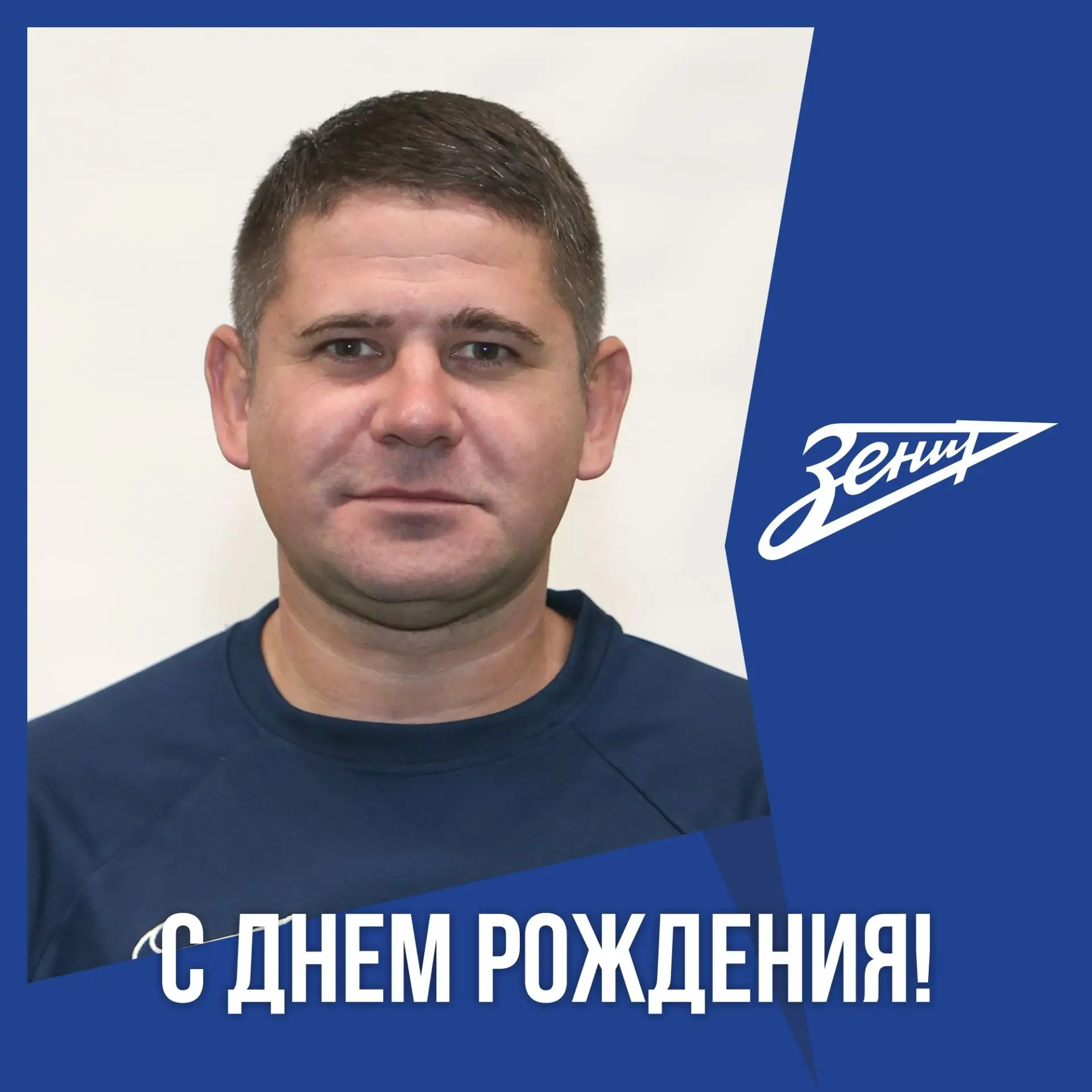 А теперь вишенка на торте, а точнее — виноградинка!