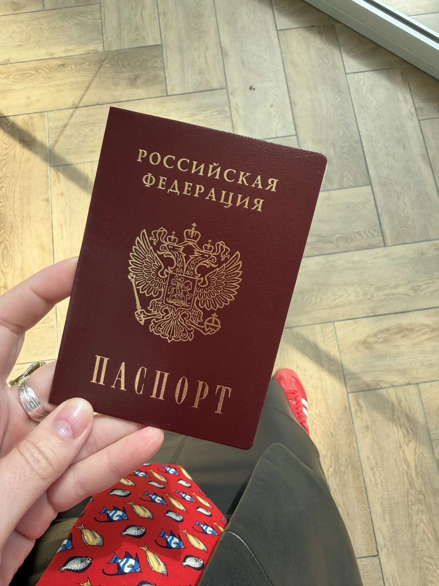 Сегодня у меня новый паспорт ✨ И новая (а на самом деле — очень старая) фамилия. Теперь...