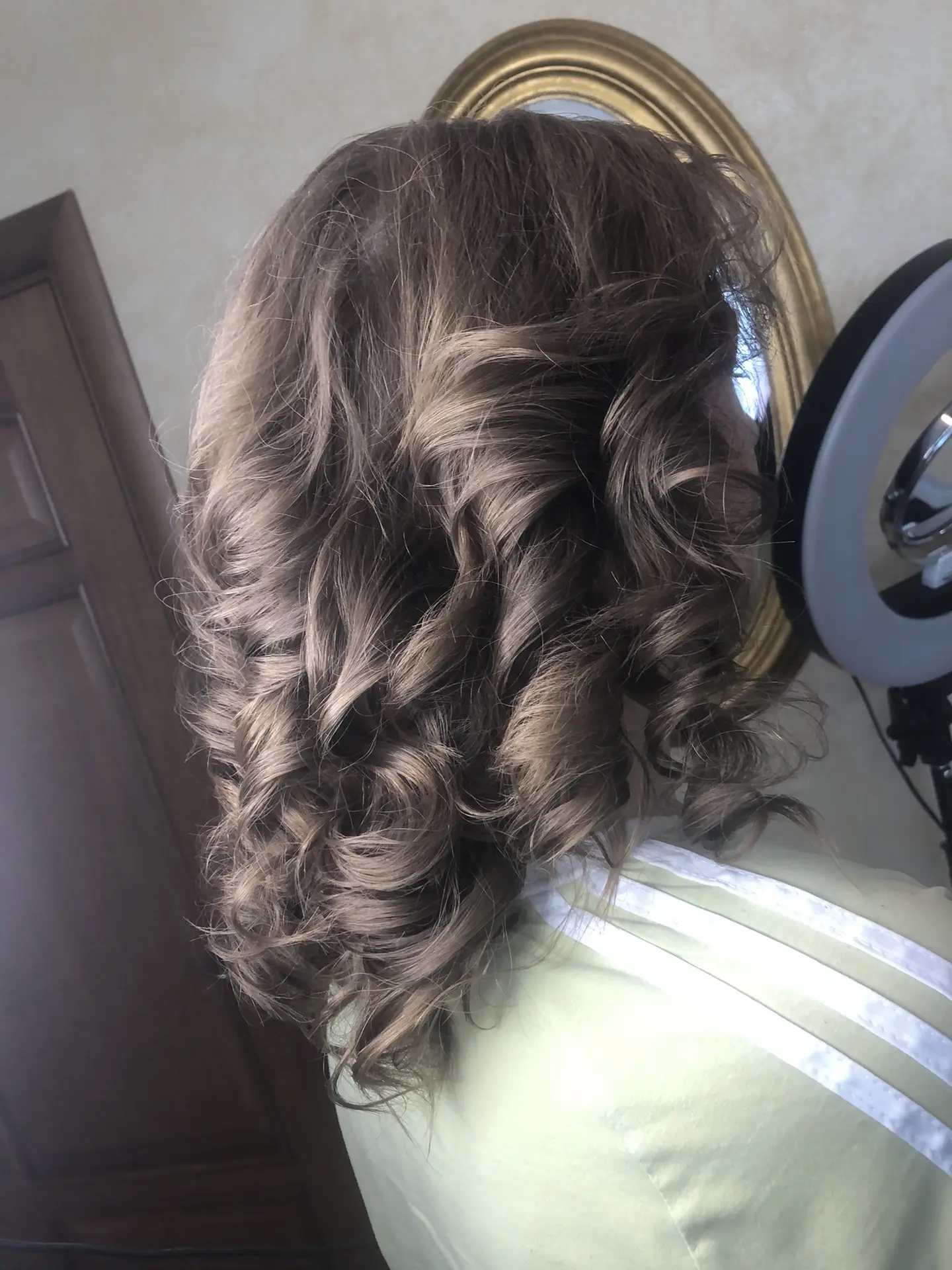 Стрижка средняя длина волос