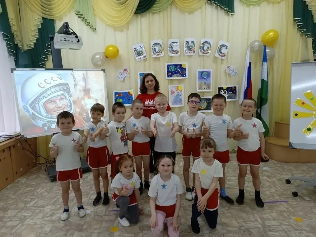 Сегодня в нашем детском саду прошла увлекательная квест- игра «Космическое путешествие»...