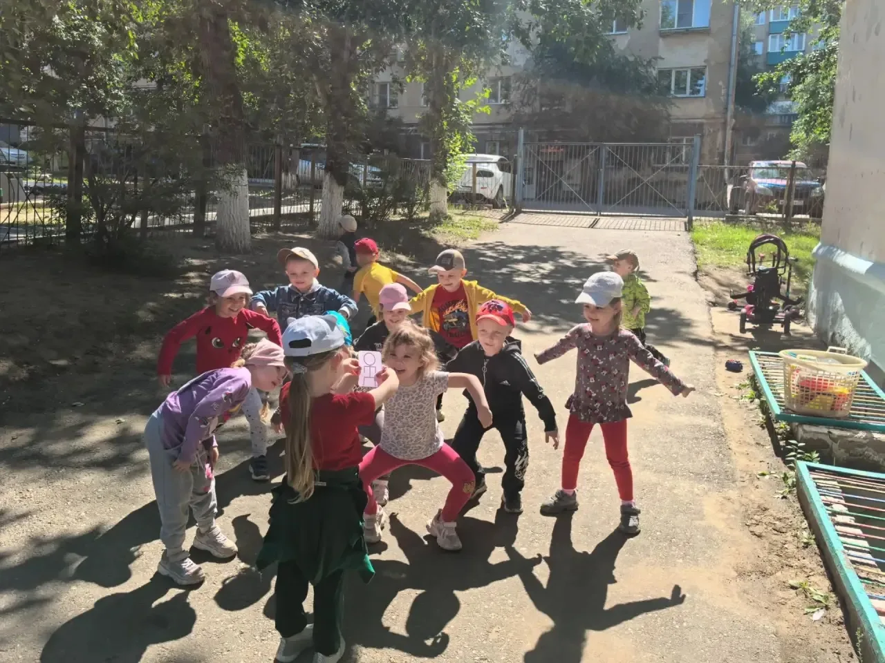"Двигательные головоломки"