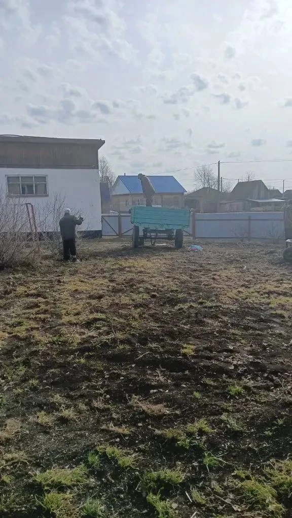 Пришло время субботника,  это добрая традиция и прекрасный  повод вместе сделать благое дело и побыт