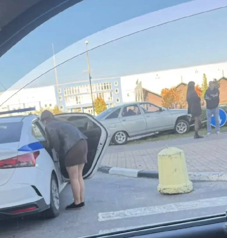 ДТП в районе ТРЦ Маскарад