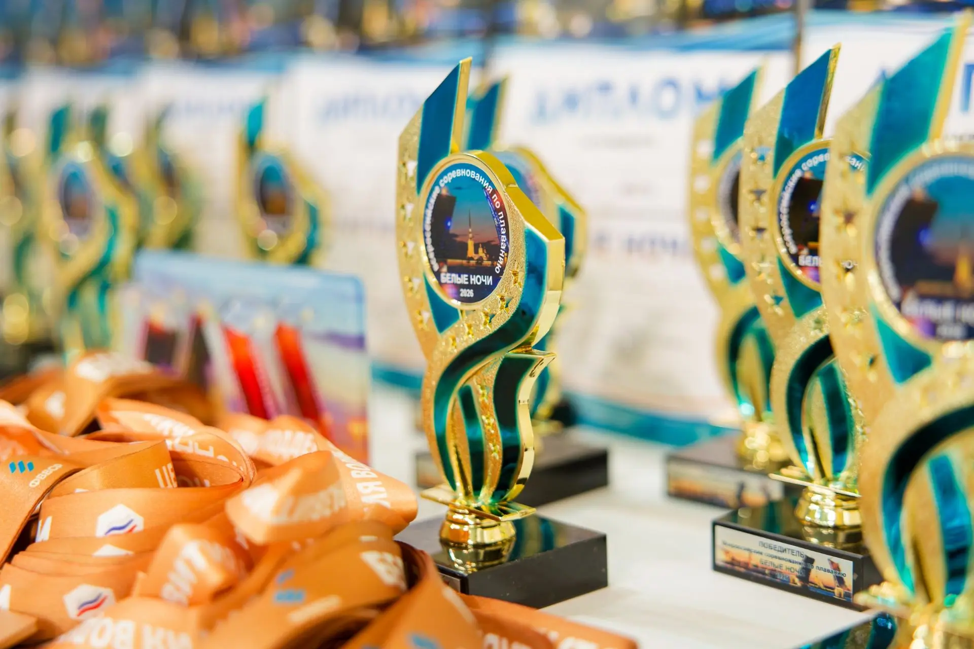 🏆 Наши пловцы - в числе лучших на Всероссийских соревнованиях по плаванию "Белые ночи".

13-14 июня