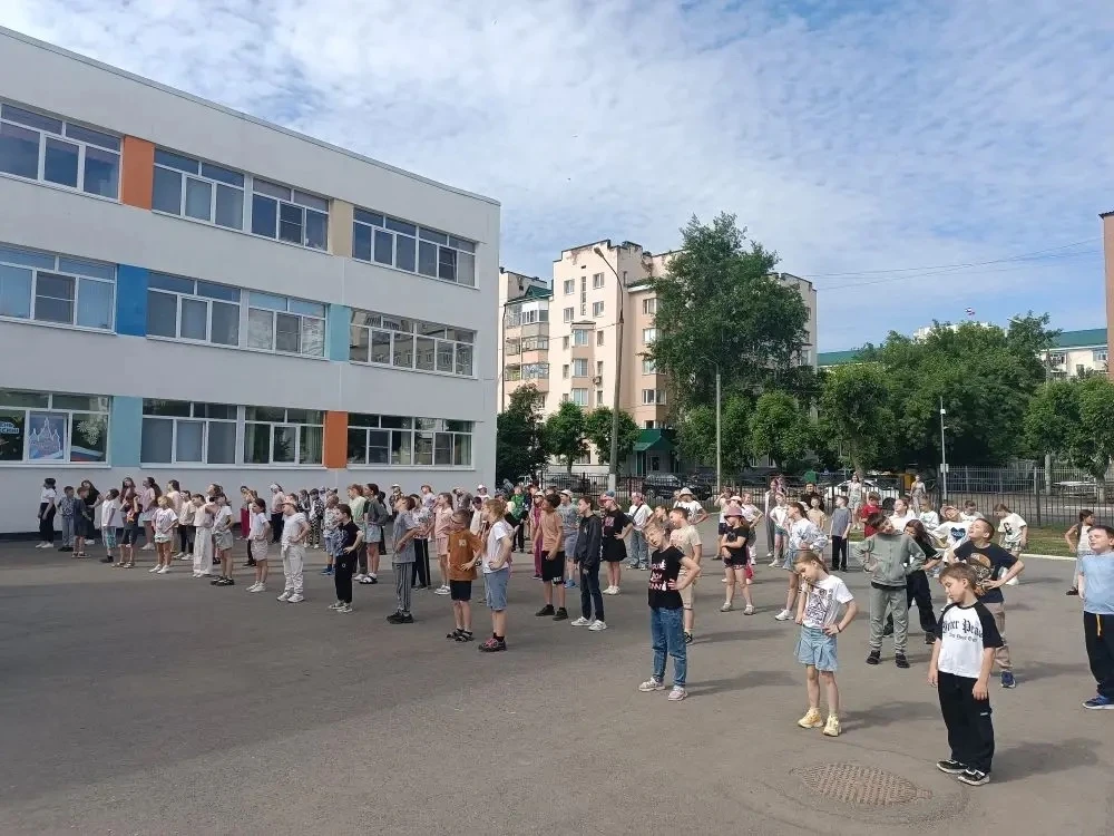 ☀️ Сегодня в лагере «Солнышко» прошёл насыщенный и увлекательный день! Утро началось с зарядки, кото