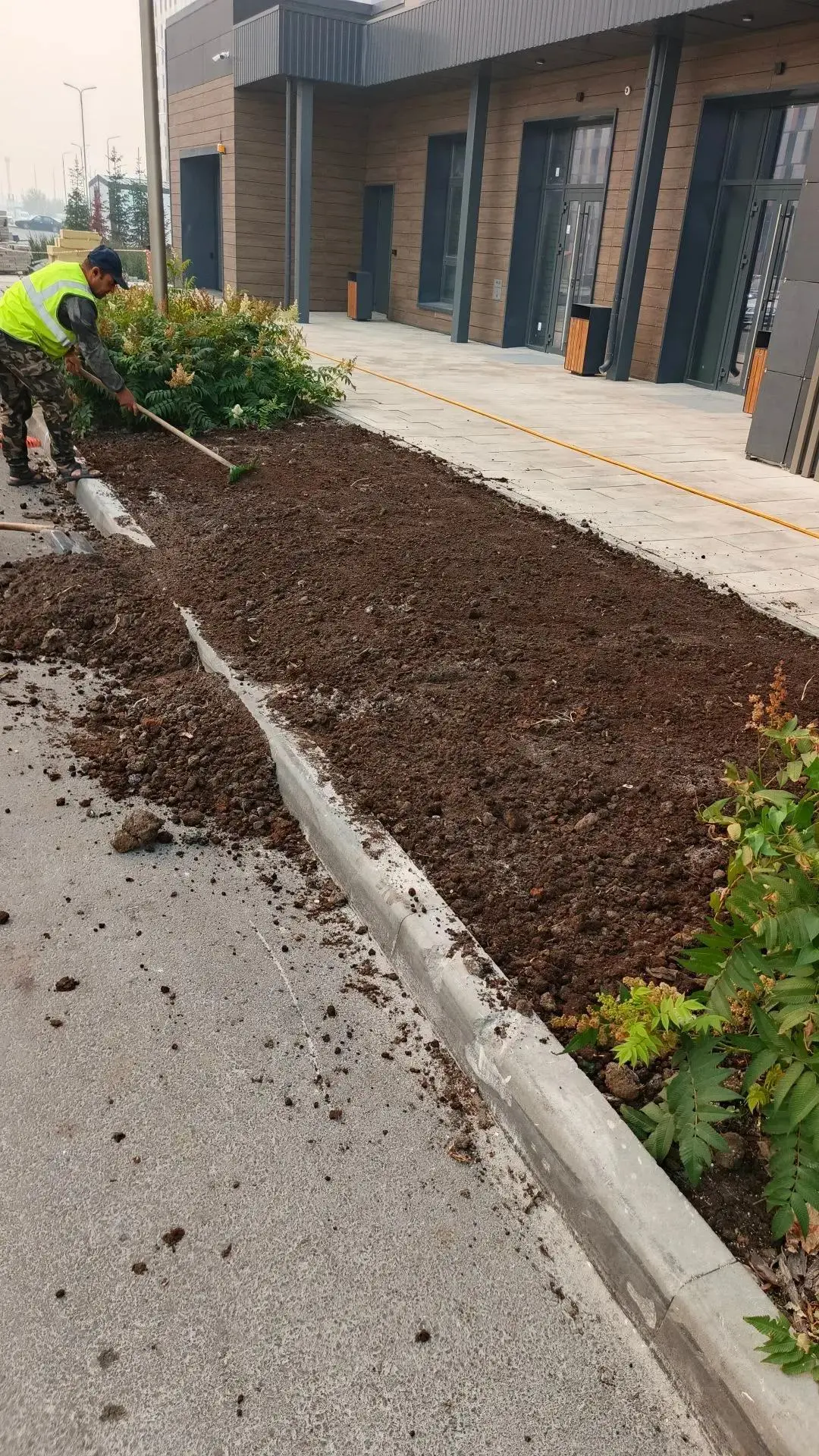 Обновляем газон в «Преображенском» 🌱