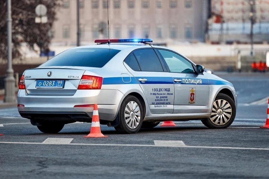 В результате ДТП на Центральном проспекте пострадал молодой водитель легковушки