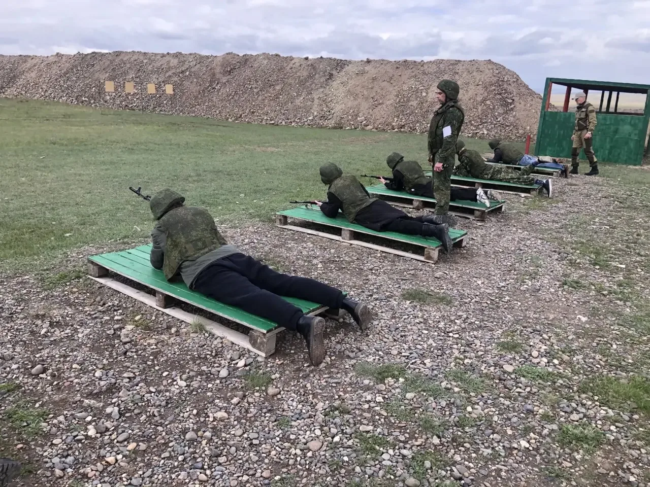 Пять дней на полевых сборах! ✅  С 18 по 22 мая у учащихся Лицея имени А. Г. Баженова прошли учебные 