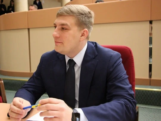 🚭 В Саратовской области с 2027 года полностью запретят продажу электронных сигарет

Депутаты Сарато