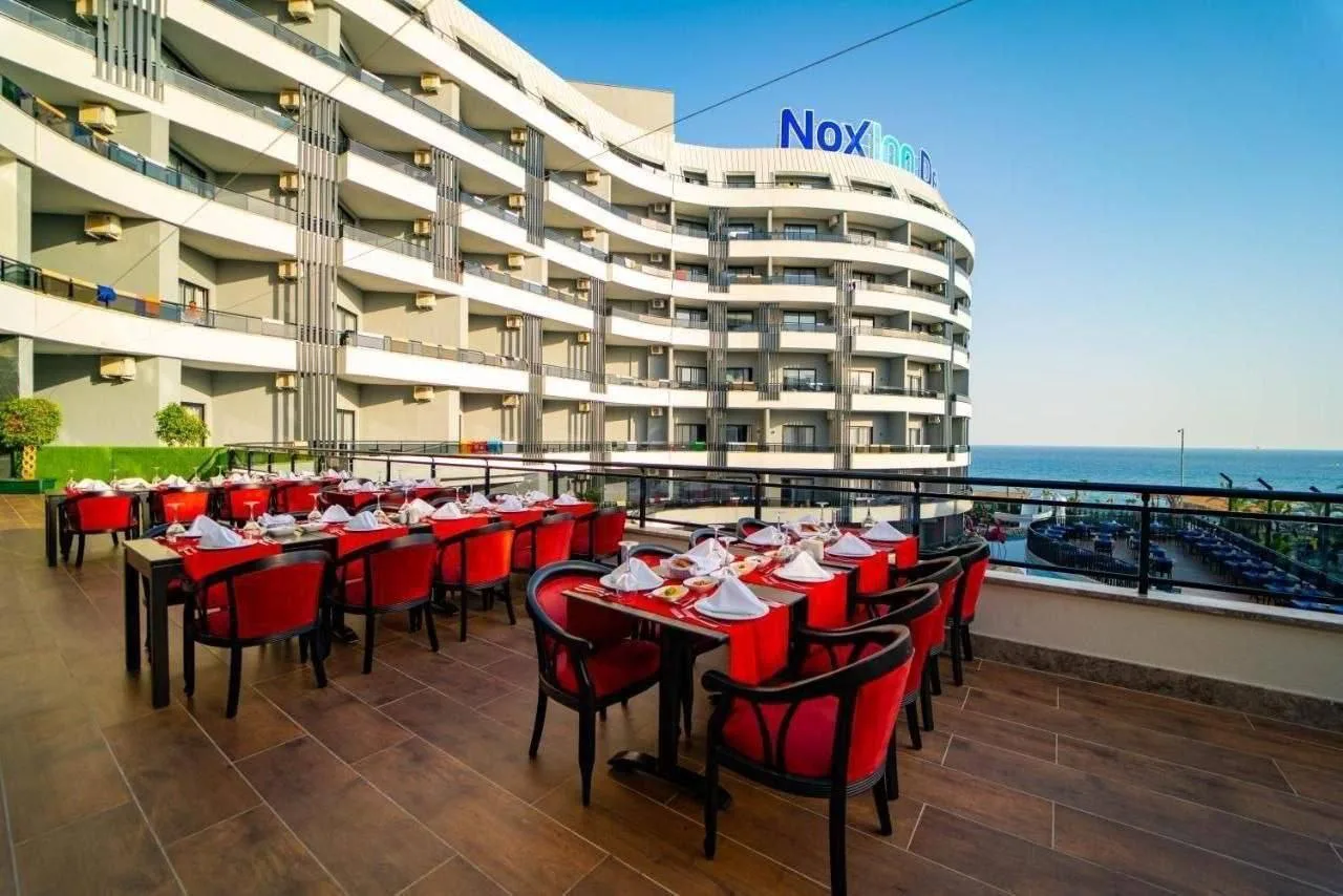 Что может быть прекрасней завораживающих Турецких закатов 😍

NoxInn Deluxe Hotel 5☆
Ультра Все Вклю