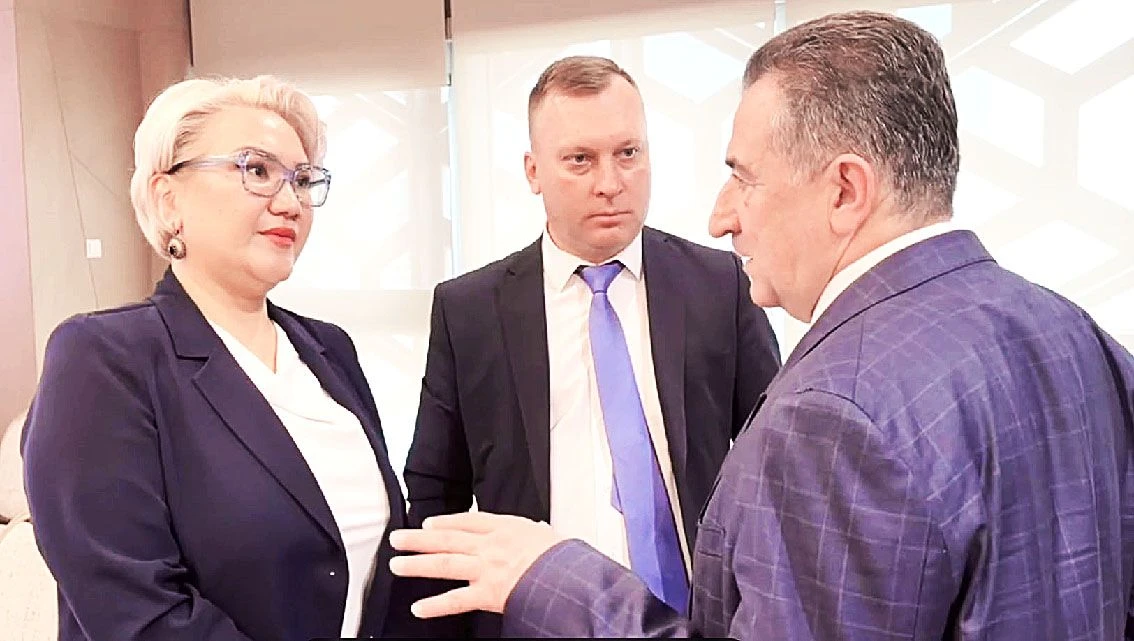 РЕКТОР КГИК ВЫСТУПИЛ В УЗБЕКИСТАНЕ НА МЕЖДУНАРОДНОМ ФОРУМЕ   Ректор КГИК Сергей Зенгин принял участи