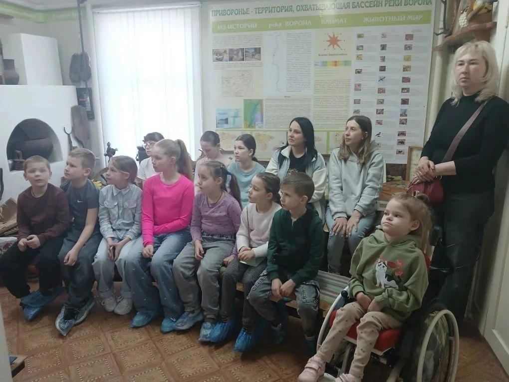 На увлекательной интерактивной экскурсии "Сказочное Приворонье" в Центре Е.Н.Павловского побывали ре