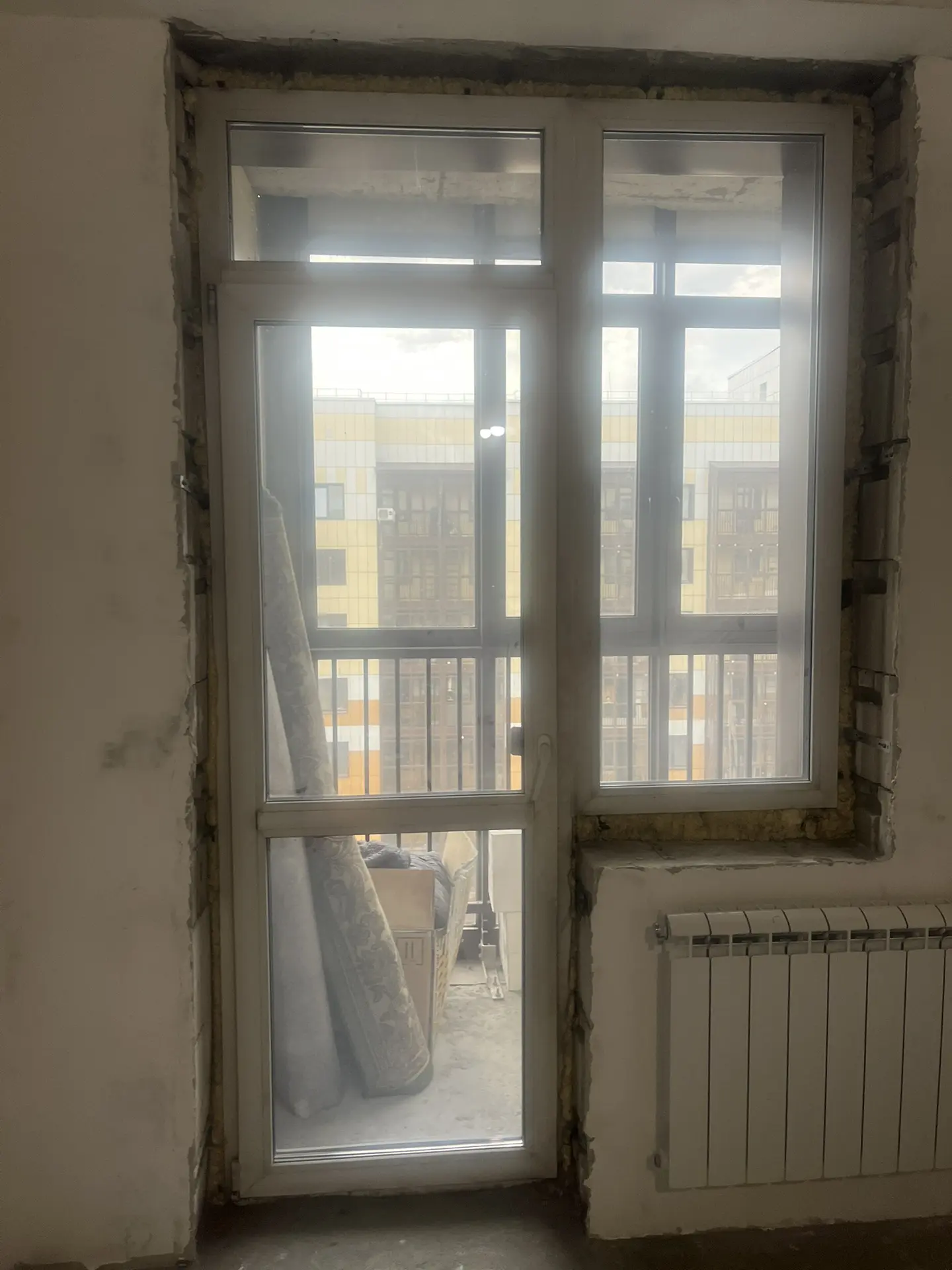 Продам 18 т. Выс 243/ шир 140. Самовывоз. т 89232657837