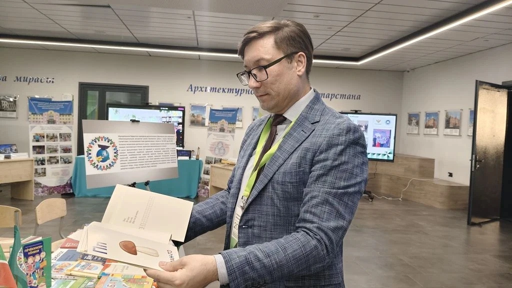 Делегация МАОУ «СОШ № 40» принимает участие в Международной научно-практической конференции в Казани