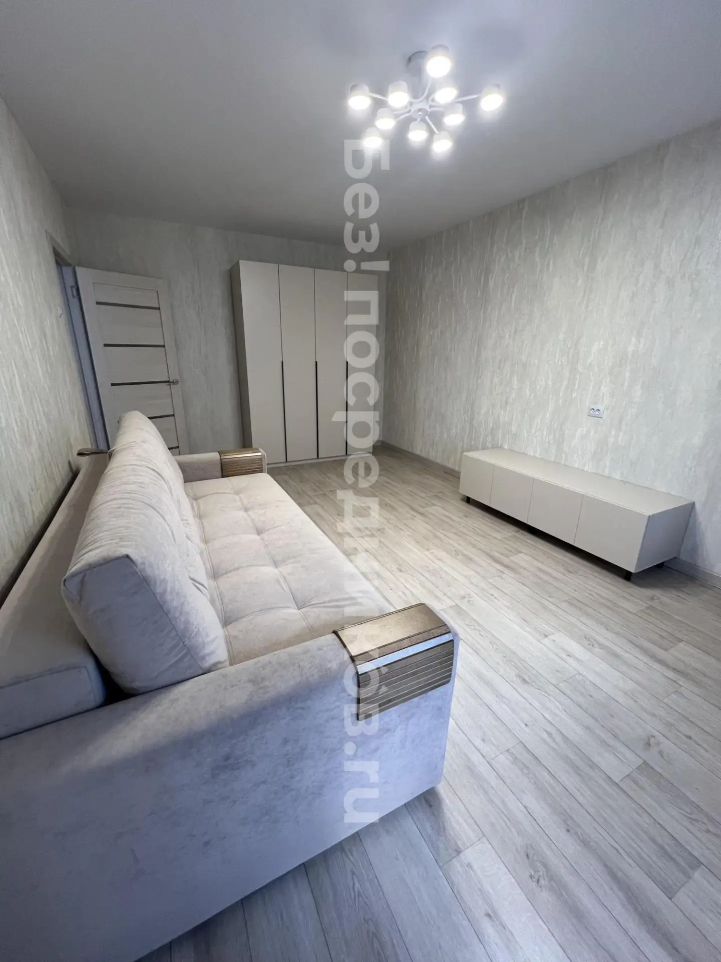 Сдам без посредников: 1-комнатная квартира, 38м²