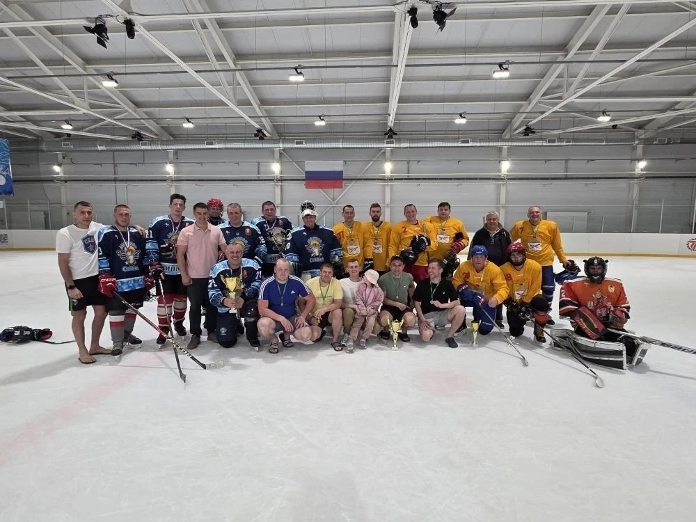 🏆В селе Доброе состоялся хоккейный турнир, посвящённый 81-й годовщине Великой Победы, ...