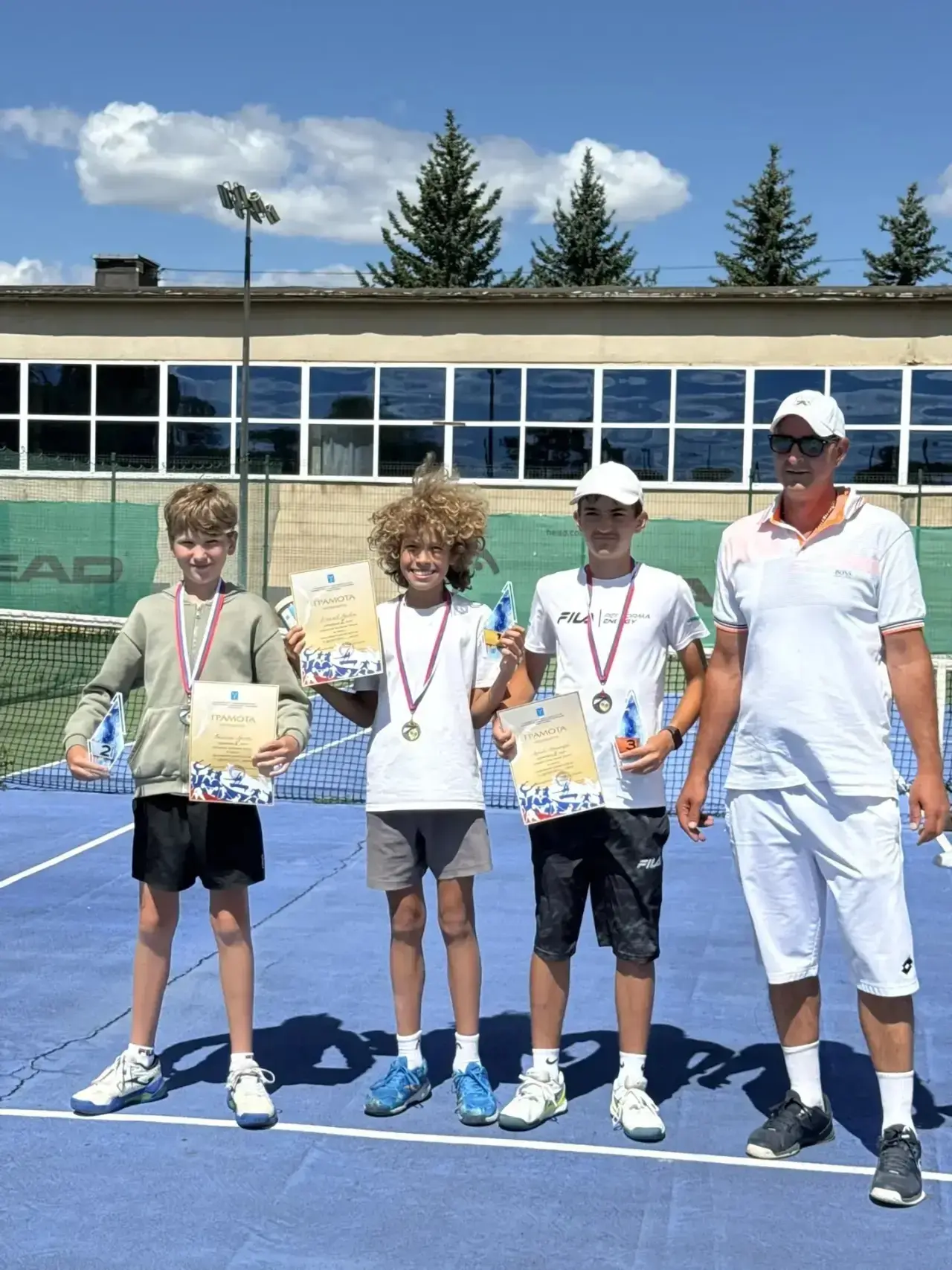 🏆Ученик 8 Д класса, Романов Матвей стал победителем Первенства Саратовской области по теннису, сред