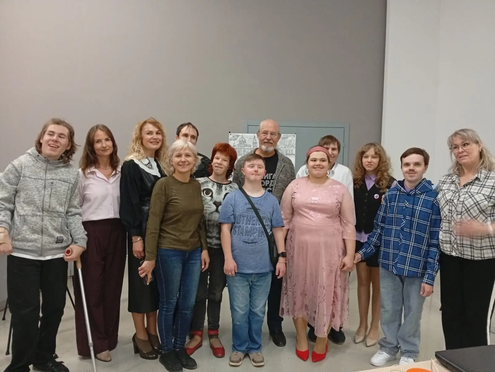Николай Асташенко на открытии выставки «ПроОколоОмск»