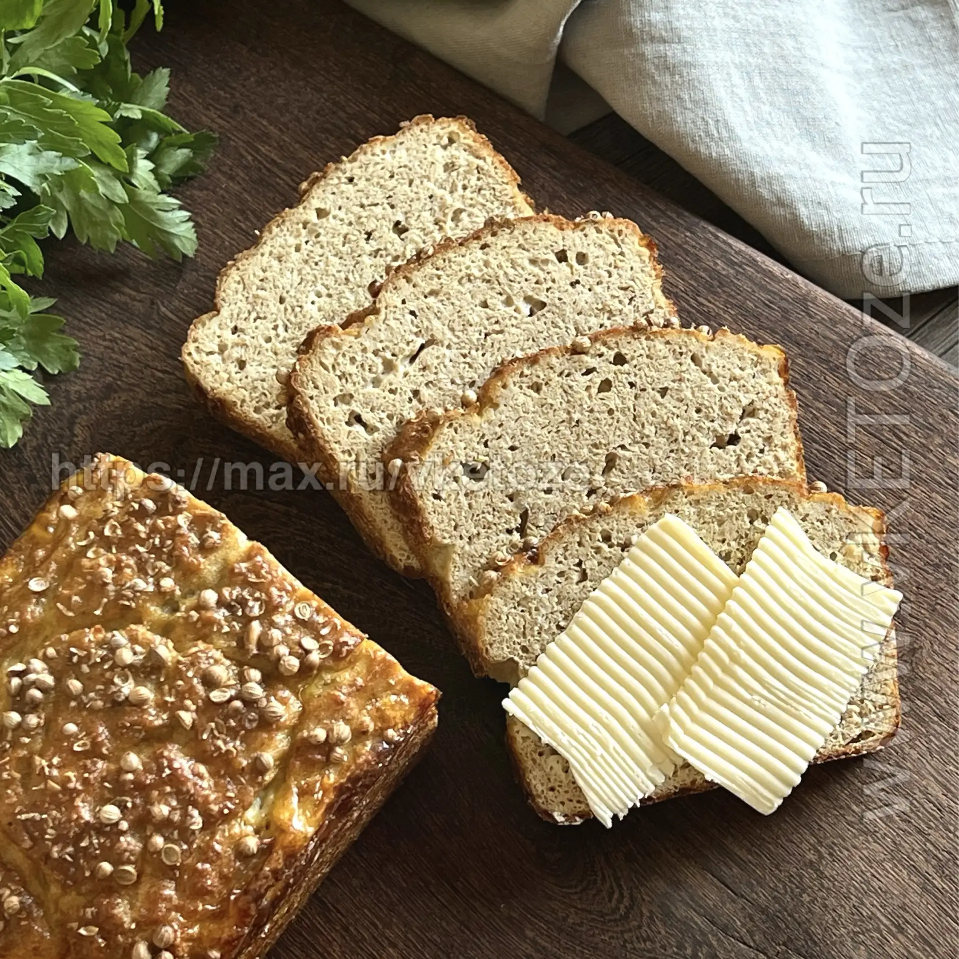 КЕТО-ХЛЕБ, который можно есть хоть каждый день 🍞🥯  … потому, что хлеб из мяса! ⠀  Для любителей обы