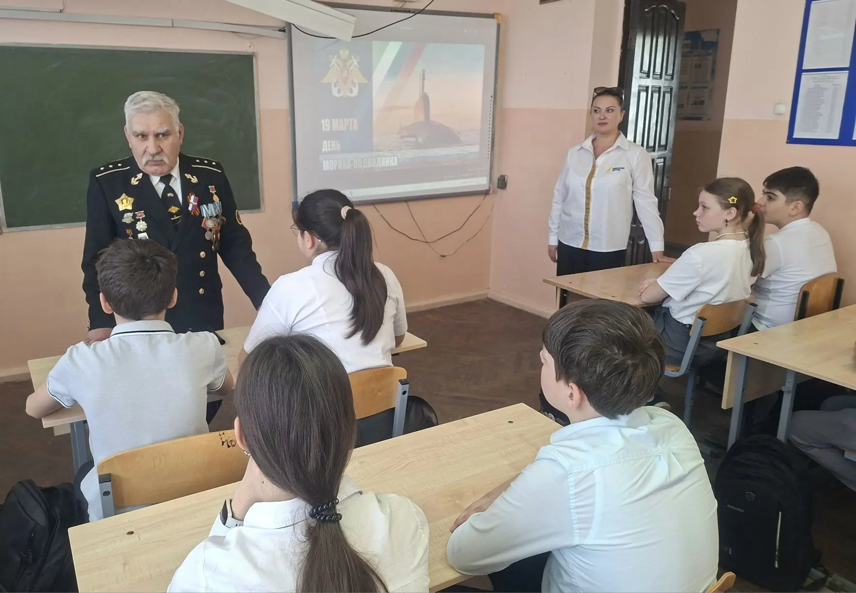 🎗Ежегодно 19 марта в России отмечается День моряка-подводника — профессиональный праздник военнослуж