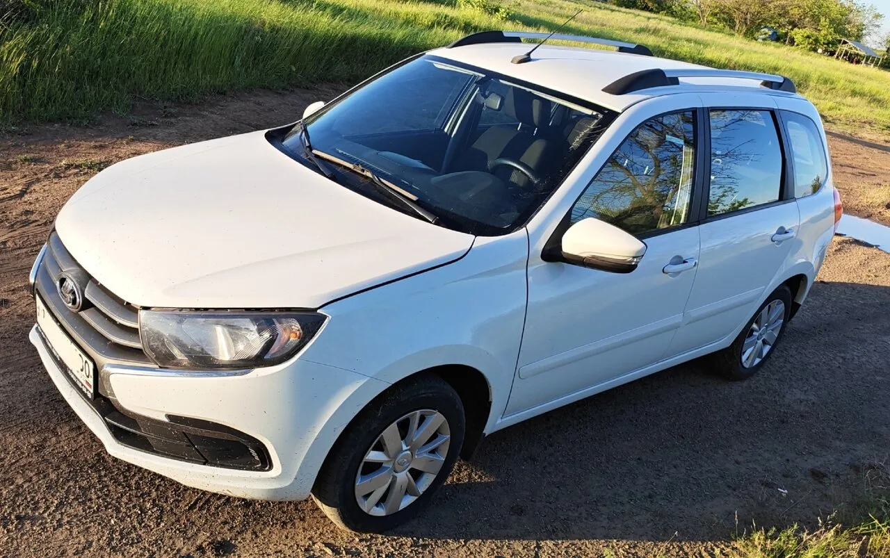 В продаже Lada Granta 1.6 2020 г. Универсал, на шеснаре! (досанкционная сборка).

НА АВТОМАТЕ (РОБОТ
