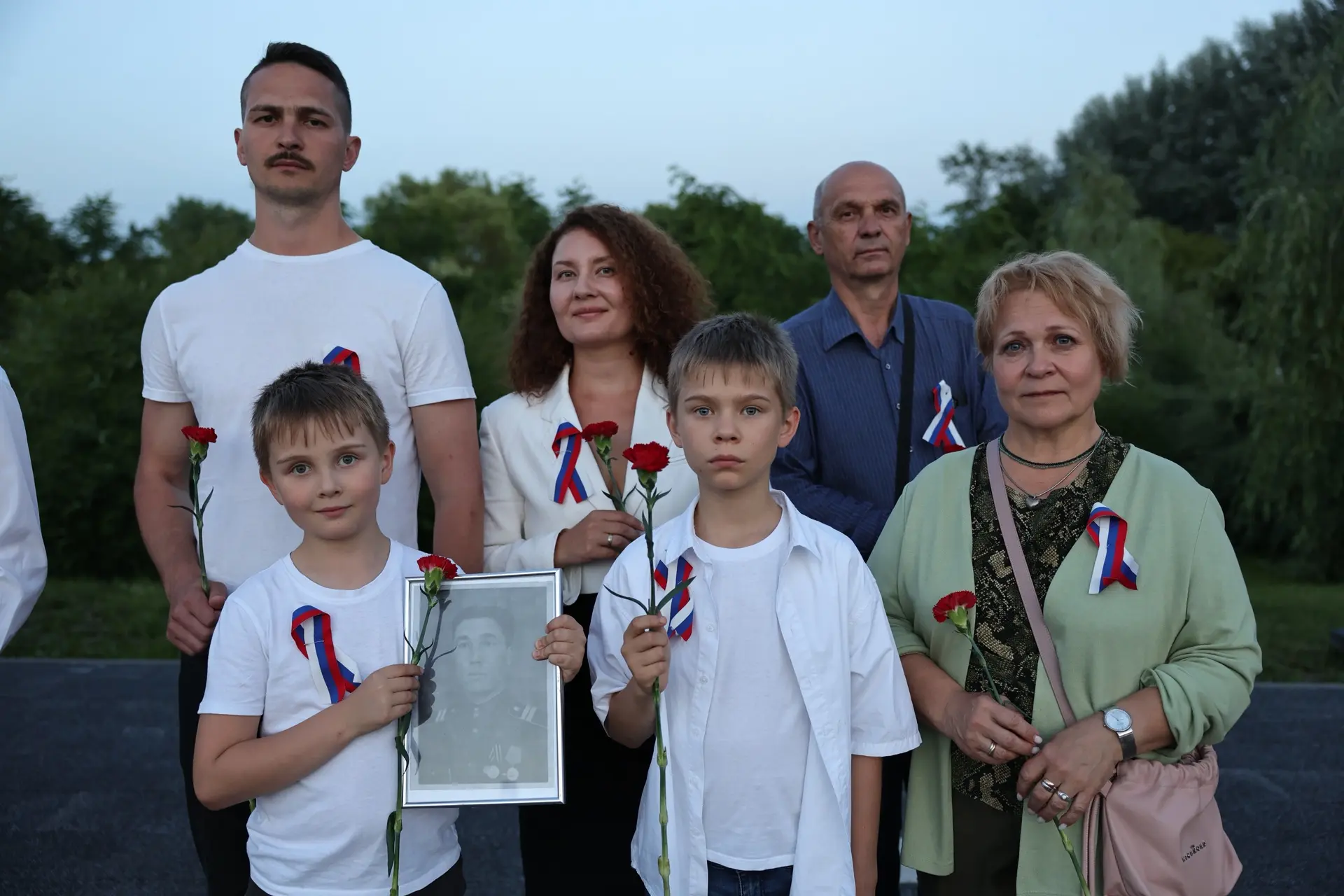 Помним подвиги героев!