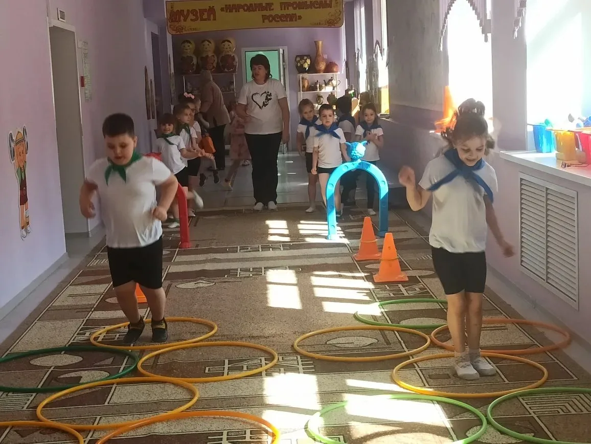 Стартуют наши дошкольники🏆

Сегодня, 15 мая 2026 года, прошла весенняя спартакиада "Стартуют дошкол