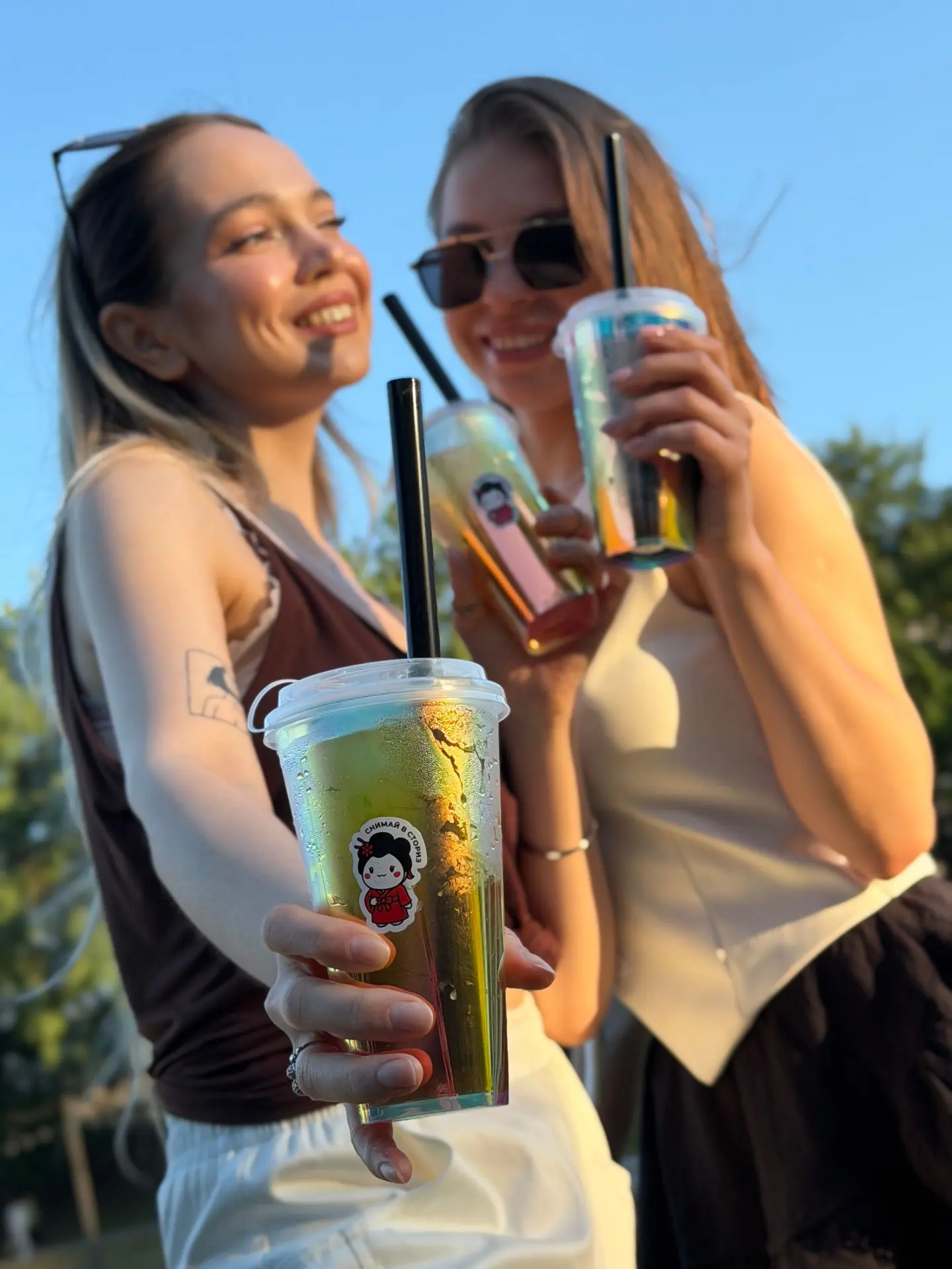 Лето в самом разгаре... 🌞

Как и наша акция "1=1=3 на Бабл ти"! ✨

по промокоду 👉🏻 TEA

Акция дей