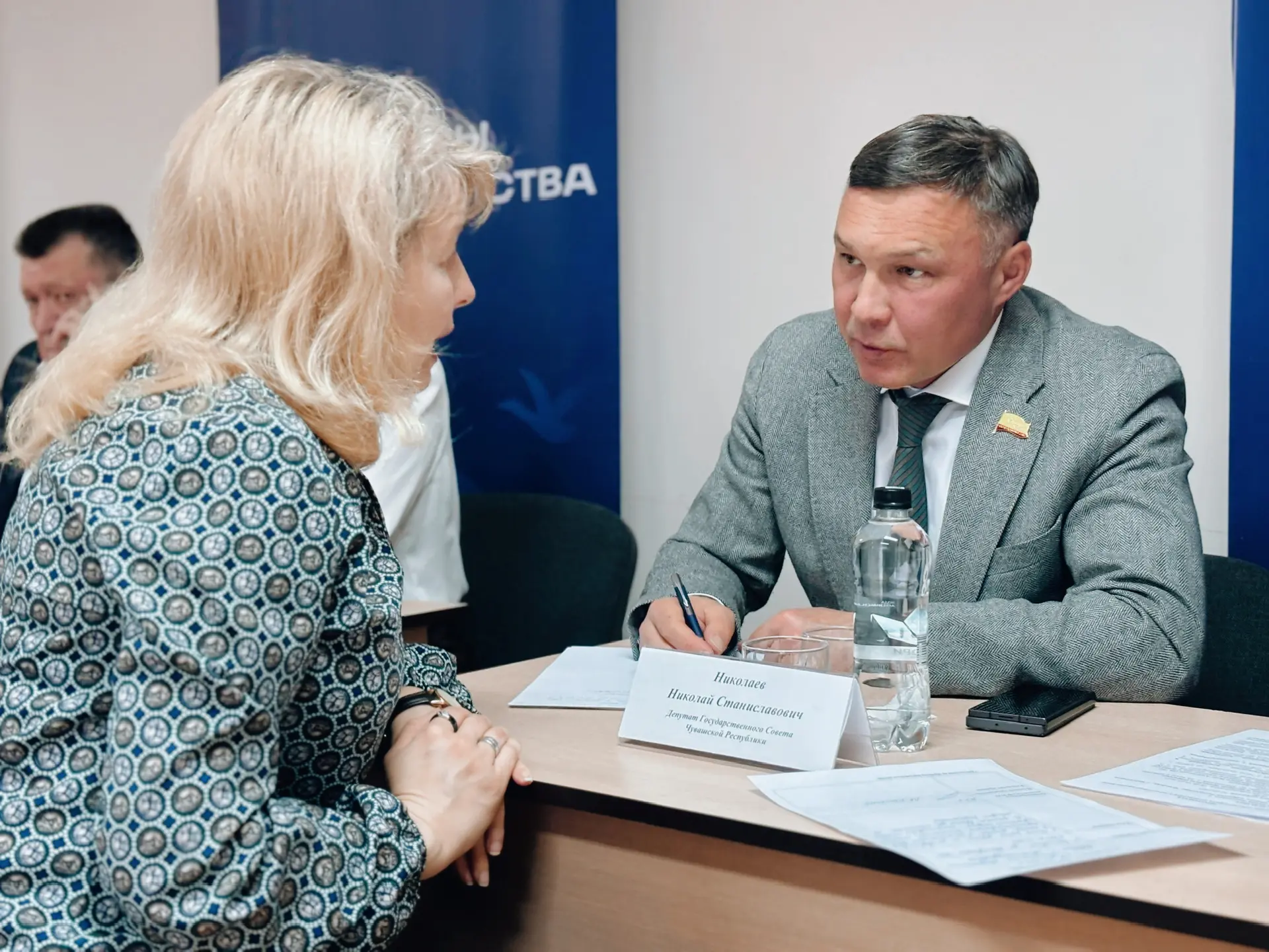 С глазу на глаз вчера говорили с жителями Заволжья. Выездной прием граждан вели порядка...