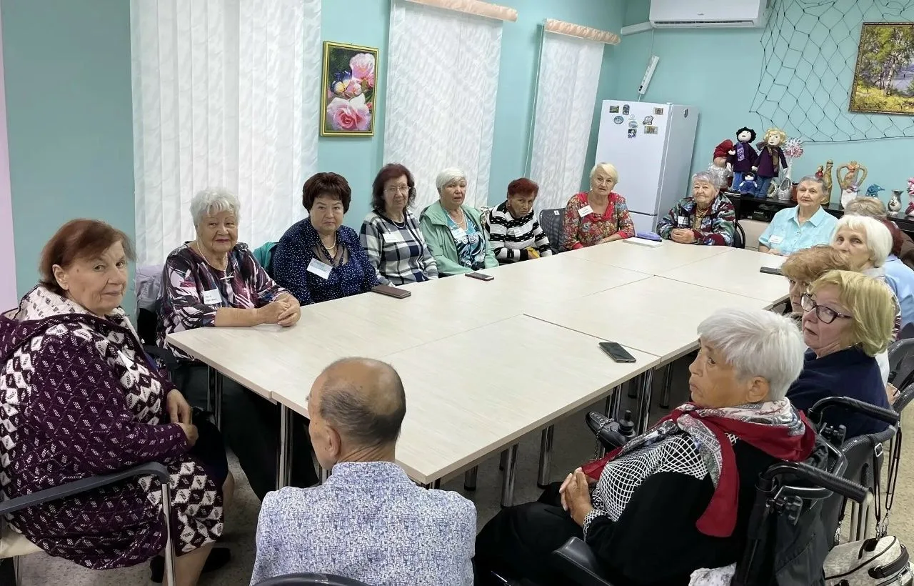 День вежливости в Центре дневного пребывания: как игра учит добру