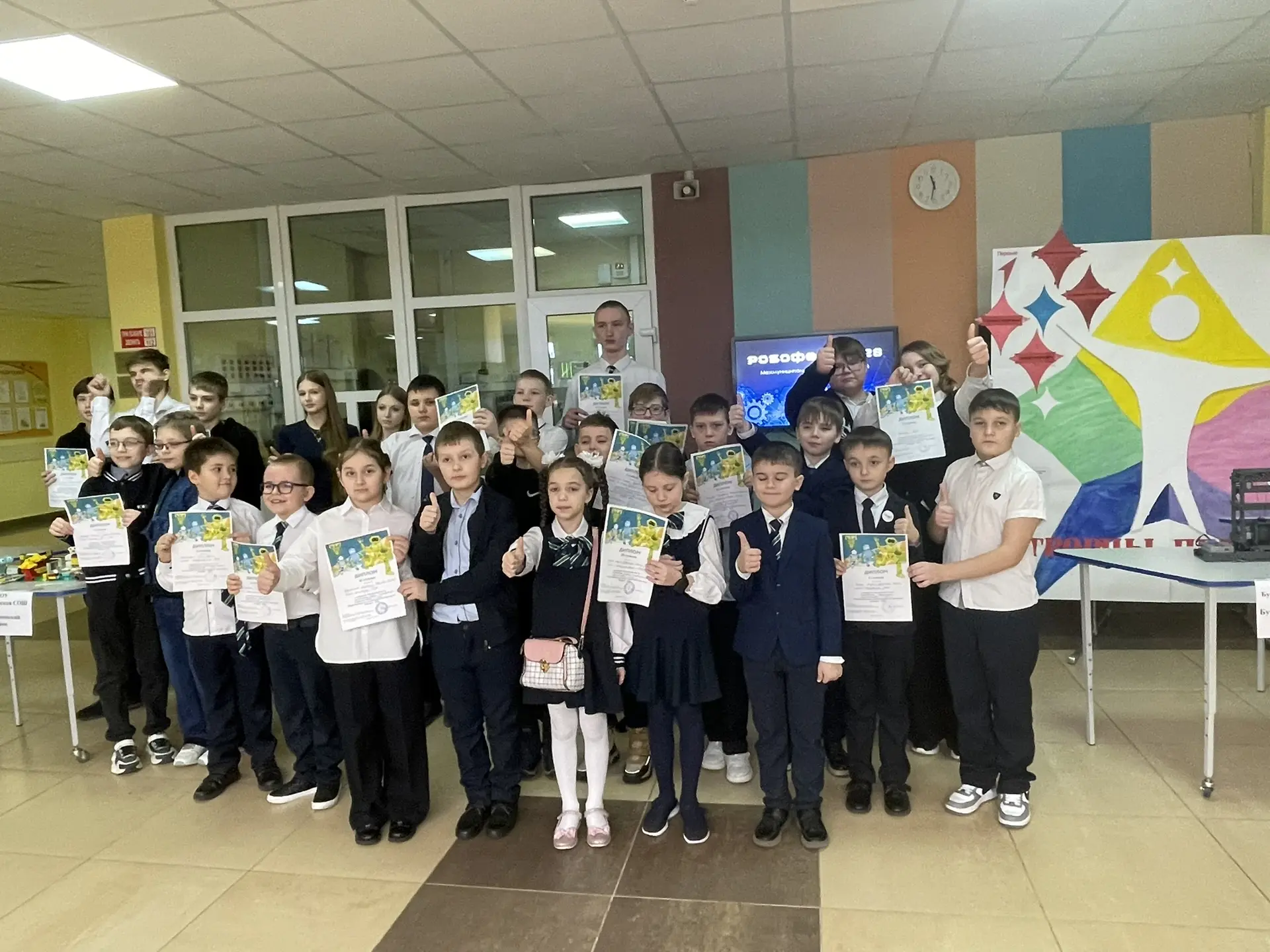 🤖🏆Ученики Бутурлиновской средней общеобразовательной школы отличились на Межмуниципальном робототехн
