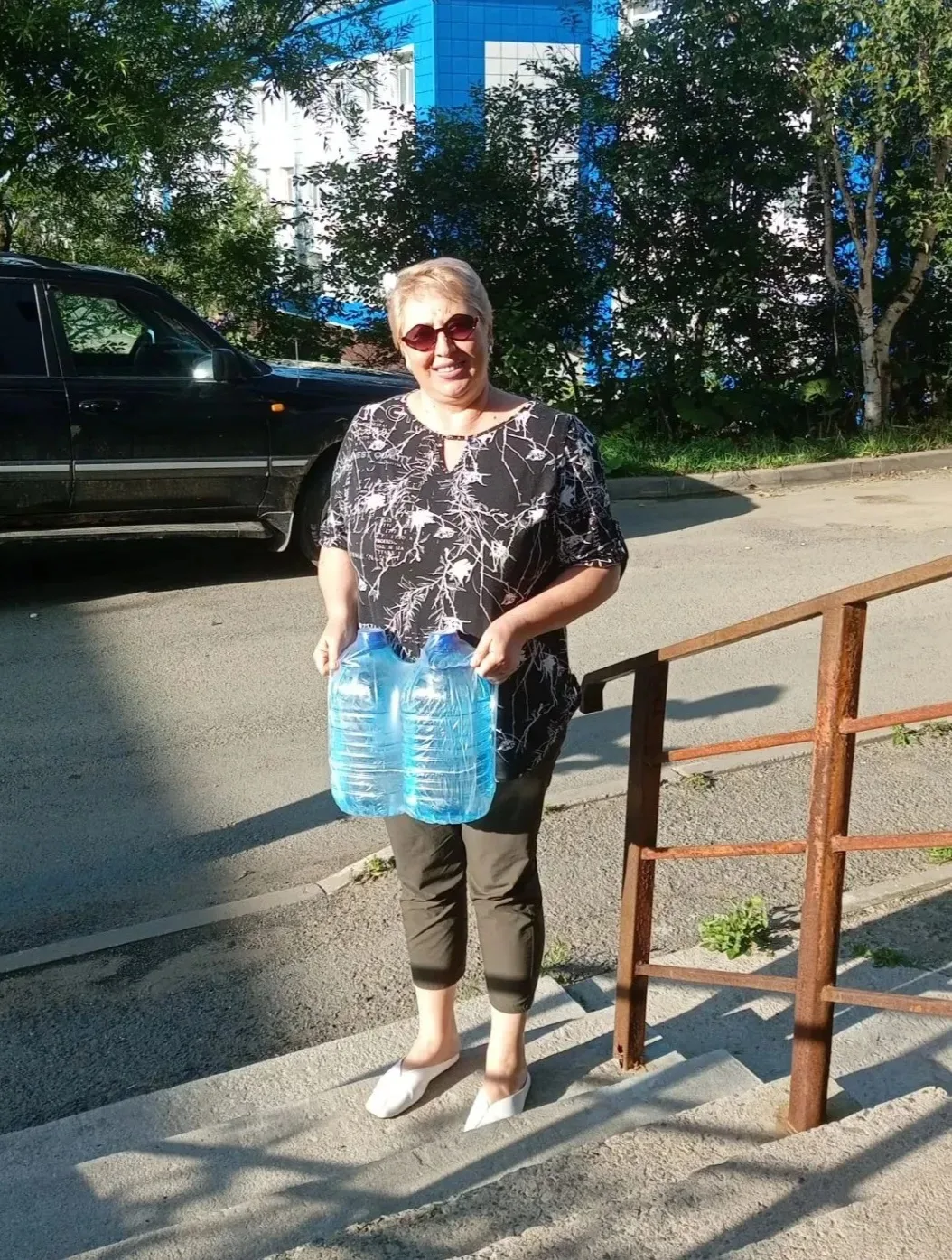 Когда стихия, не щадя, обрушивает свою мощь на землю, оставляя после себя не только пов...