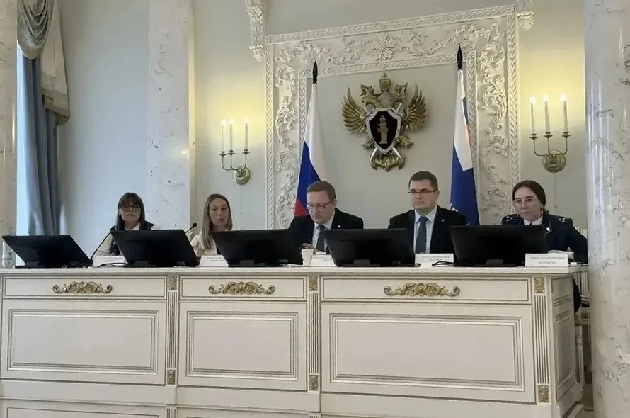 Нотариус Петербурга выступил на семинаре для сотрудников прокуратуры

В Санкт-Петербурге прошел семи