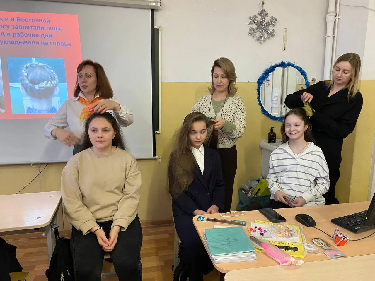 ✨✨Родители и советники: создаем новогоднюю атмосферу вместе!

В рамках Республиканского родительског