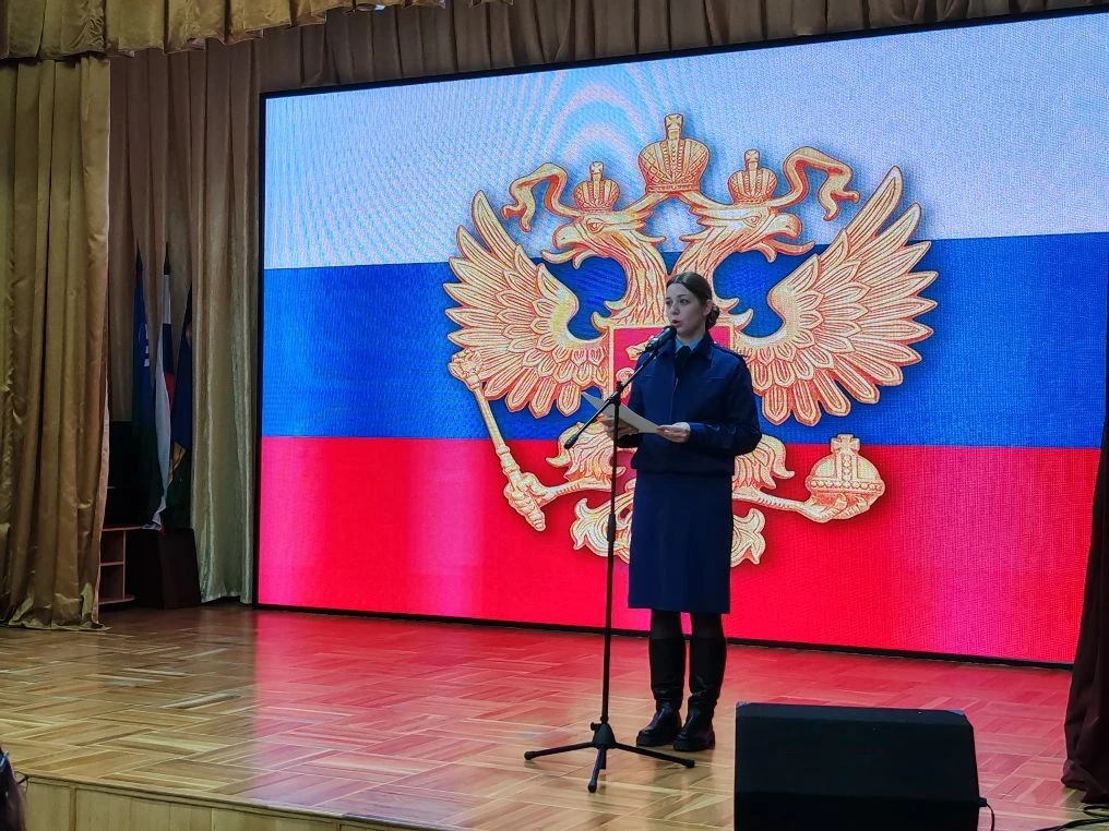 #профилактика Сегодня с целью правового просвещения несовершеннолетних старший помощник Югорского ме