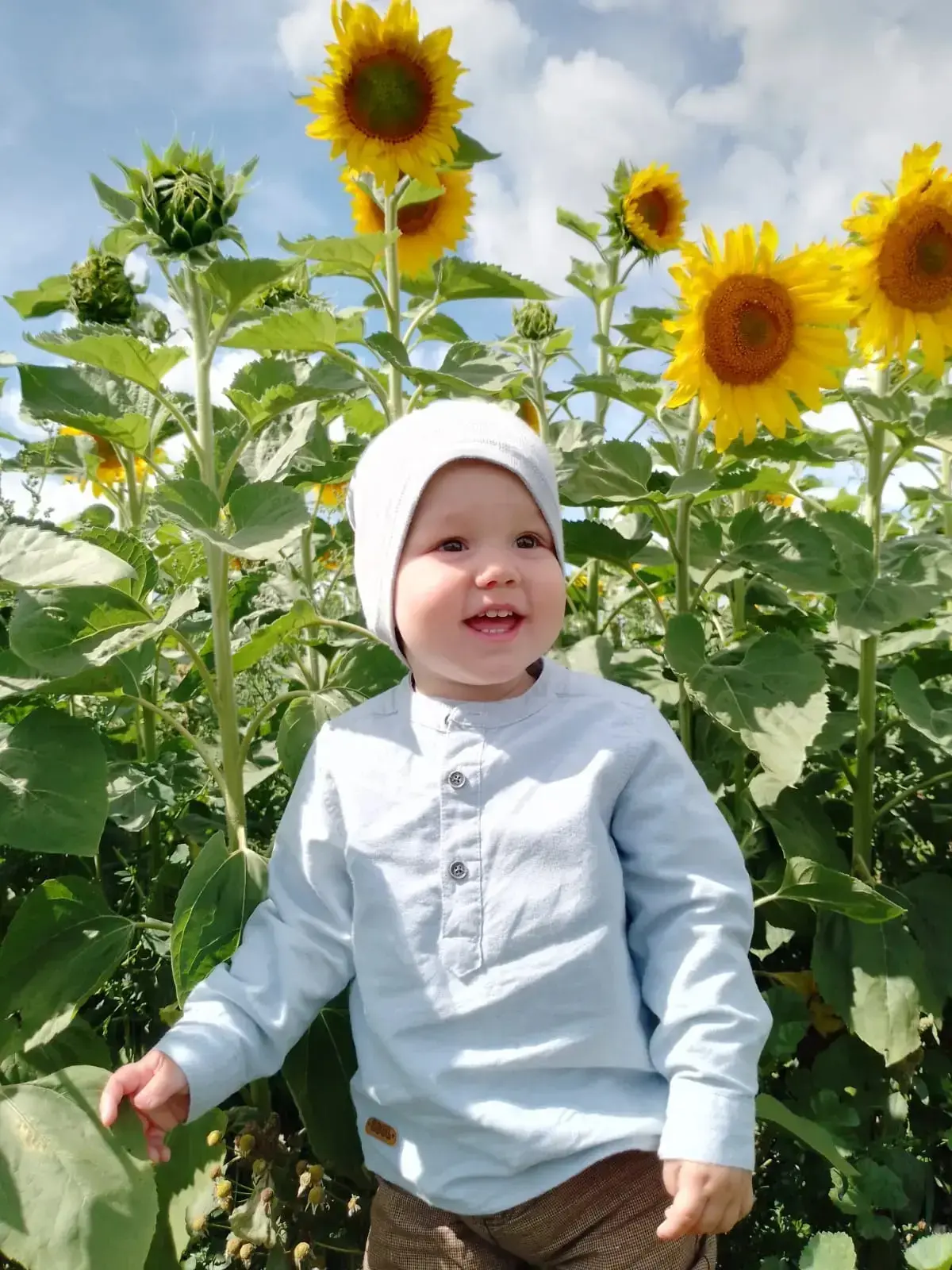 Доброе утречко! 🌞
Салахов Самат из села Простые Челны шлёт всем лучи добра ✨ и желает позитивного д