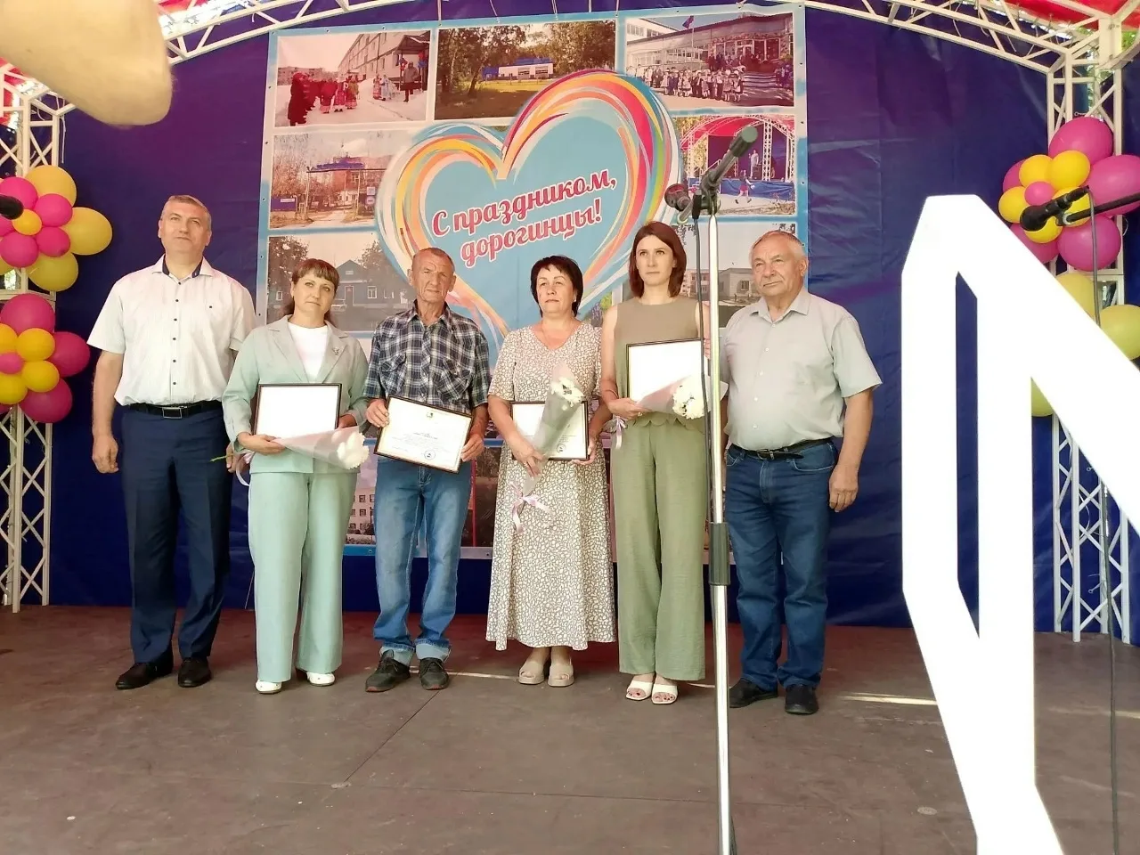 🎉Суббота в нашем поселке выдалась по-настоящему праздничной! Ансамбль танца «Стиль» по...