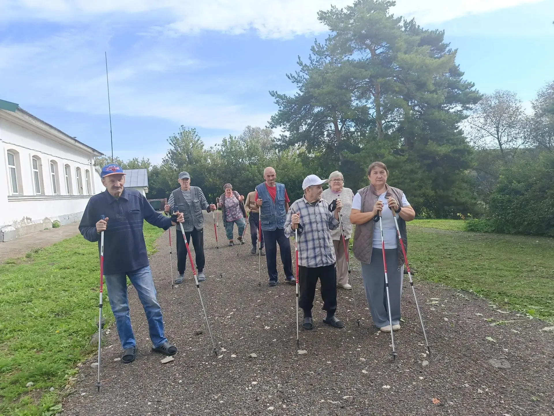 В нашем дом- интернате большое внимания уделяется поддержанию активного образа жизни пр...