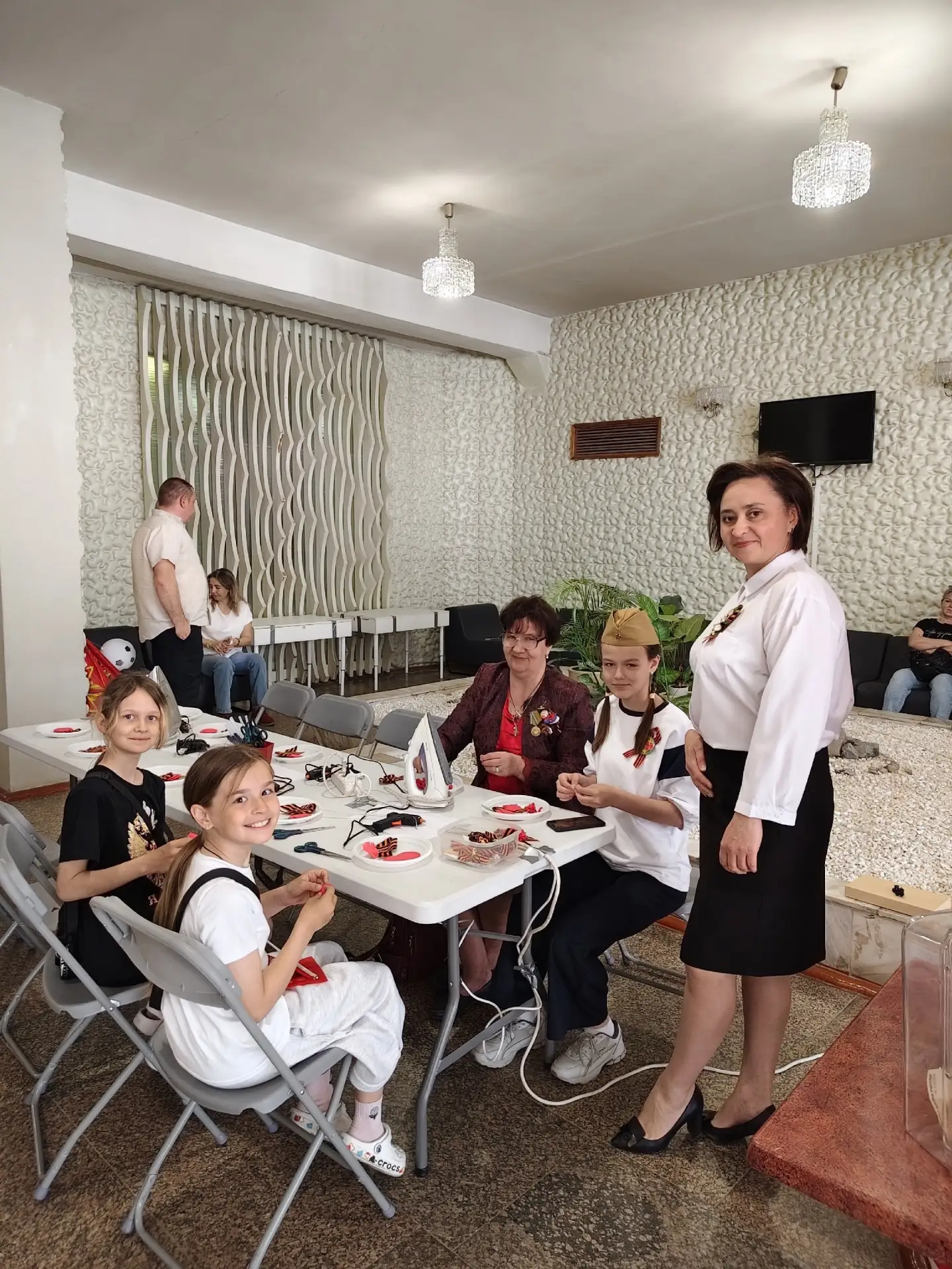 Нововоронеж | пос.Колодезный | Воронеж🏡  🌺 Мастер-класс «Гвоздика Победы»: создаём память своими рук