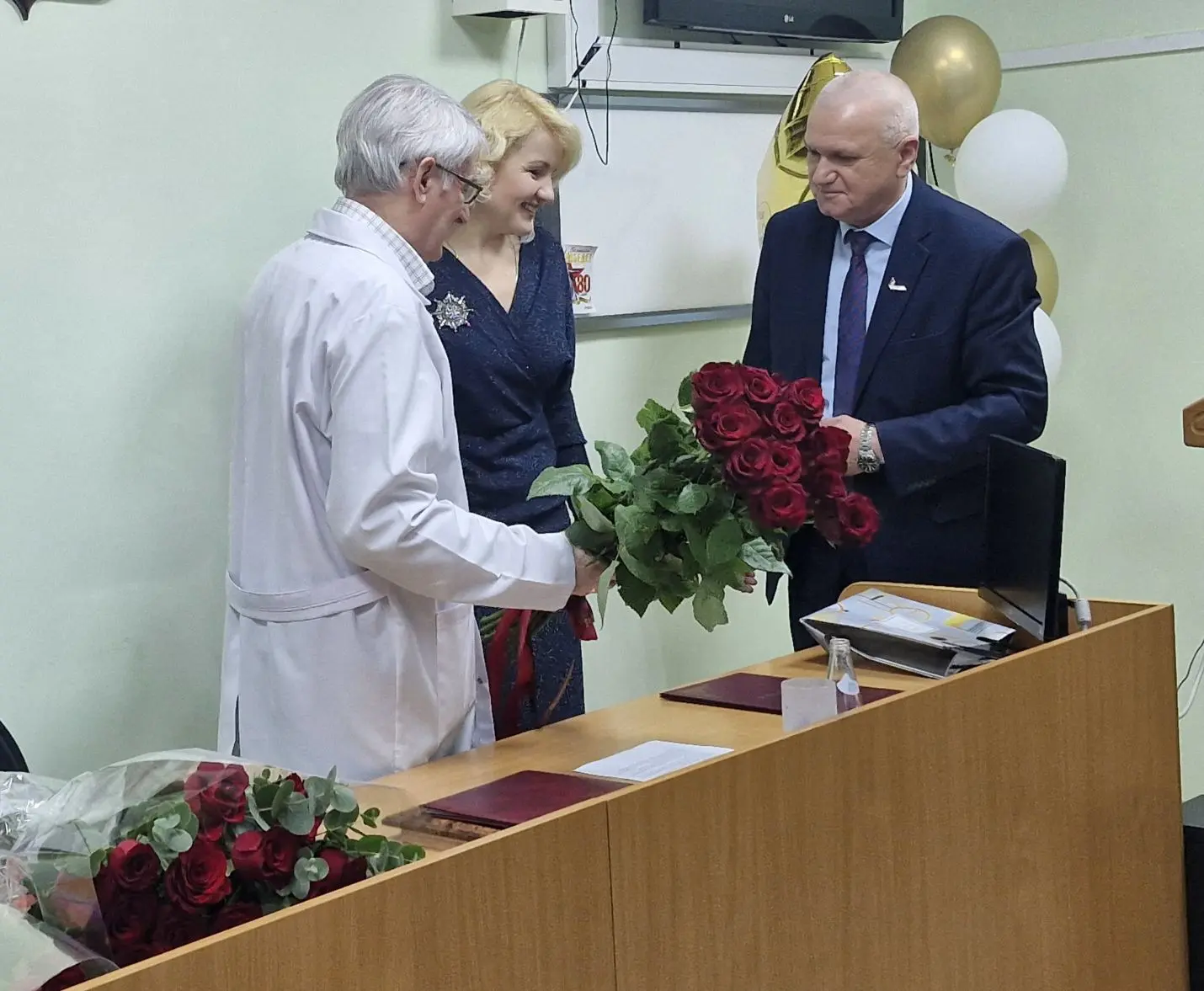 🎉60 лет на страже здоровья: заслуженный врач России, доктор медицинских наук, профессор Виктор Горди