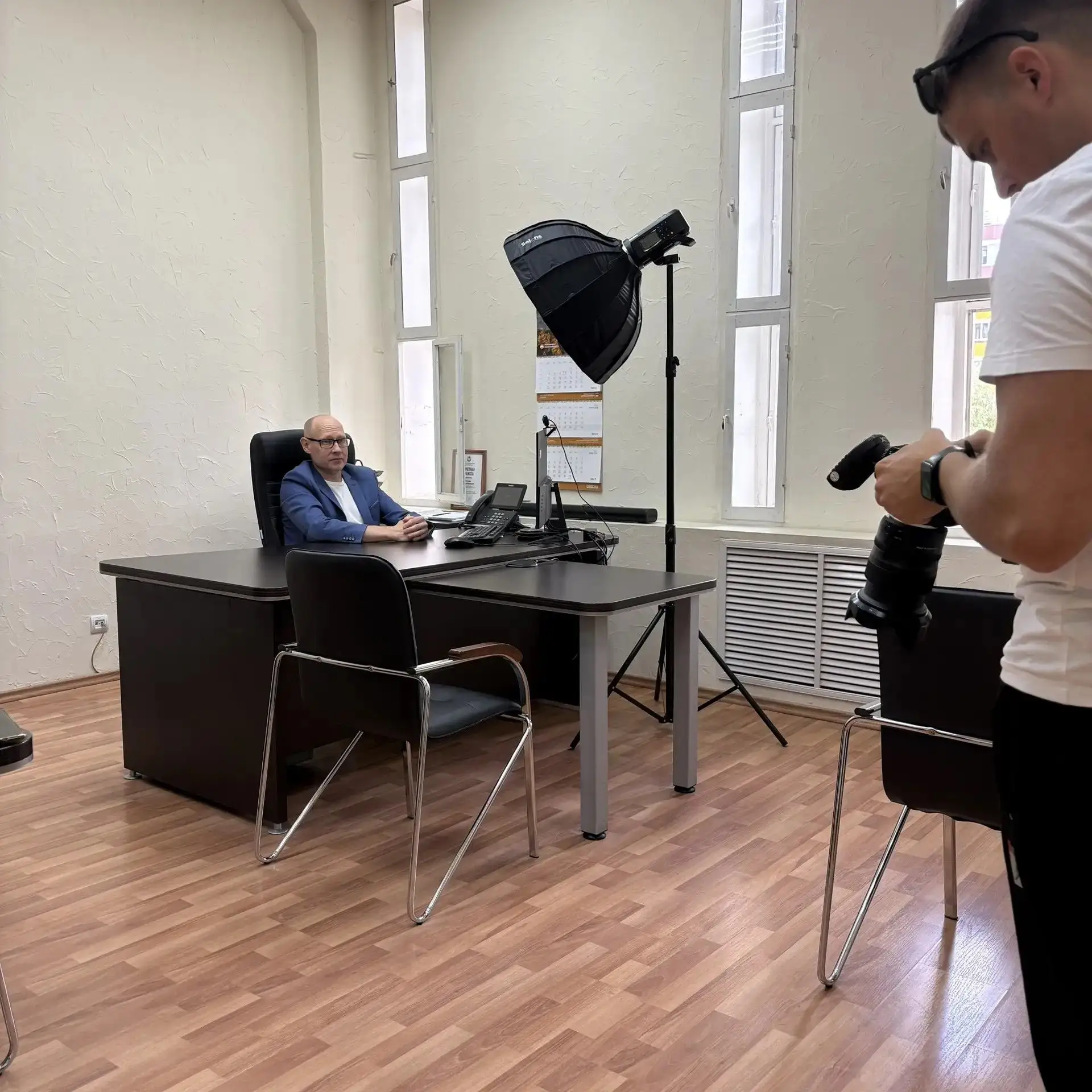 Когда работа — в радость  📸

Сегодня в нашем офисе было необычно оживлённо: вместо привычных созвон