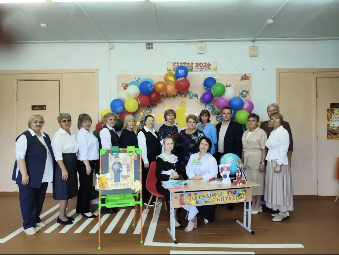 В МАОУ СОШ №19 с.Новоипатово требуется секретарь учебной части (1 ставка) и специалист ...